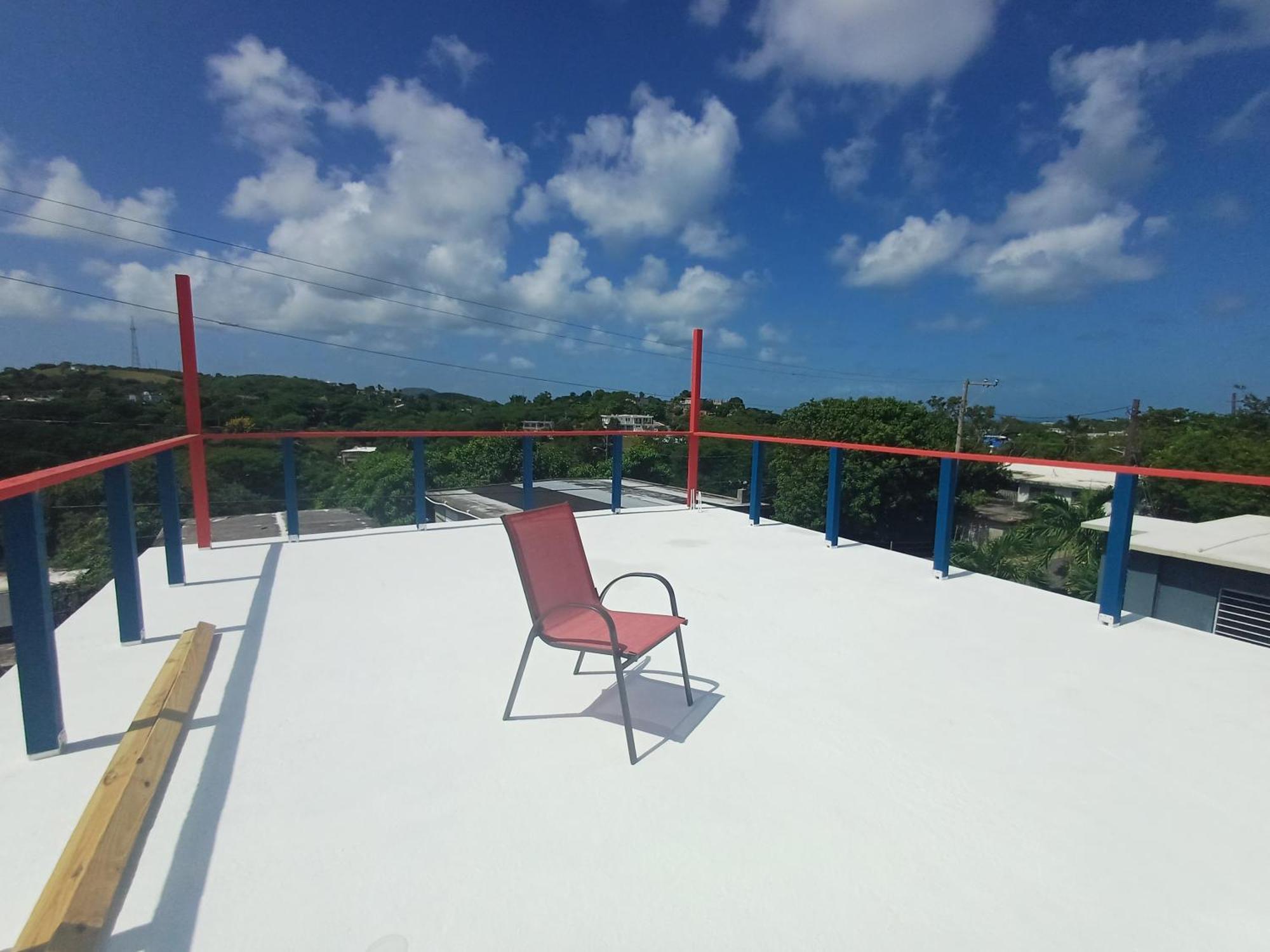 Rooster Run Glamping Camping Has Rooftop And Off The Ground Glamping Experience For 1 To 16 In A Single Tent And Views Of The Rain Forrest And To Culebra Across The Atlantic Ocean W Tents, Linens, Deluxe Air Beds, Warm Shower And More At A Great Pric Векес Екстериор снимка